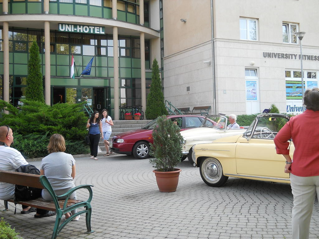 Uni-Hotel Diakotthon Mişcolţ Exterior foto